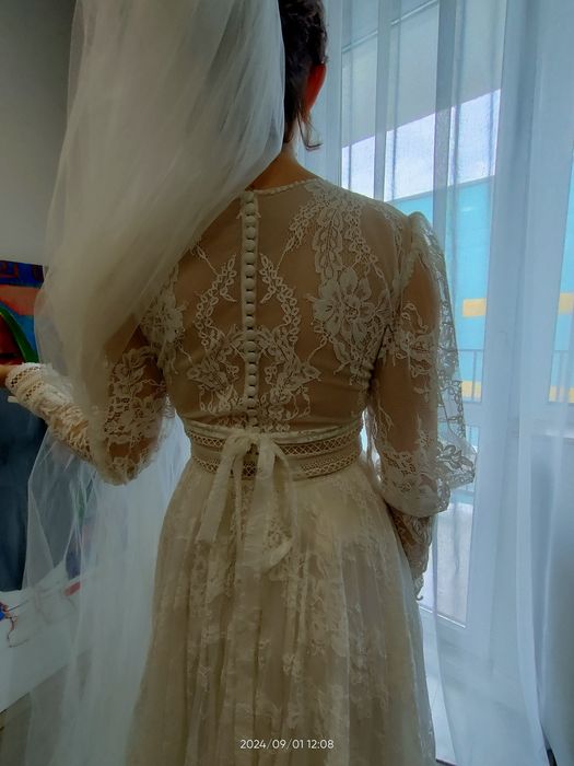 Свадебное кружевное платье