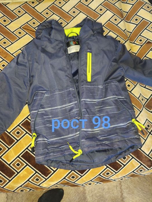 Продам курточки состояние отличное