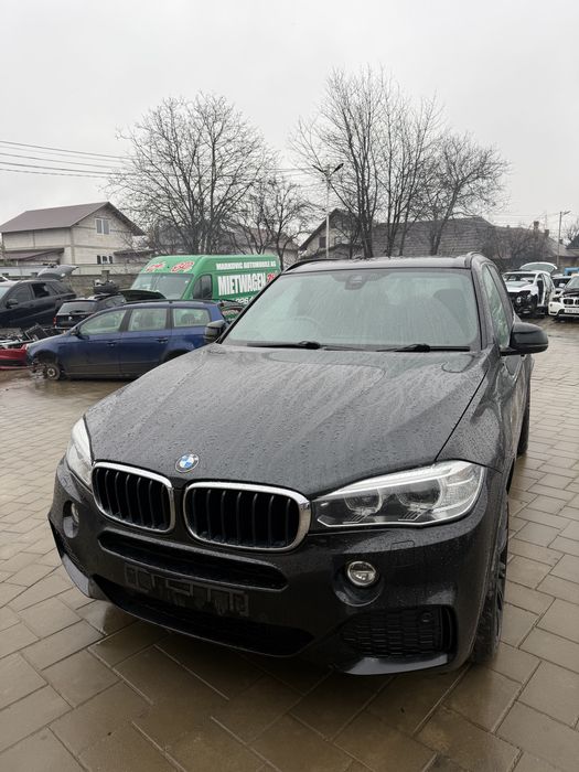 Dezmembrez bmw x5 f15 pachet m , 3.0 diesel 258 cai
