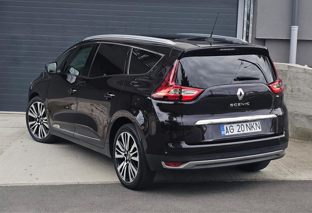 Renault Grand Scenic Initiale Paris Automata