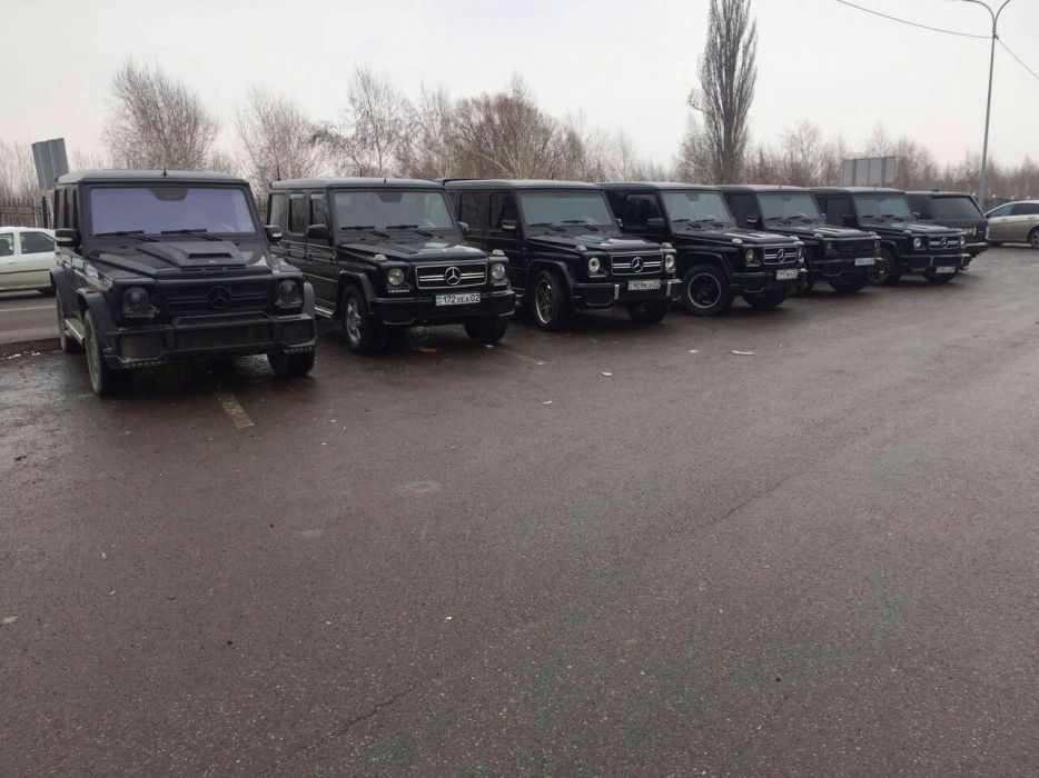 Прокат лимузина Mercedes Benz G Class или проста Гелик