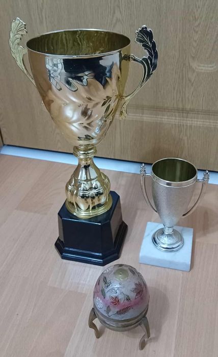 Сувенир бронзово яйце купа награждаване