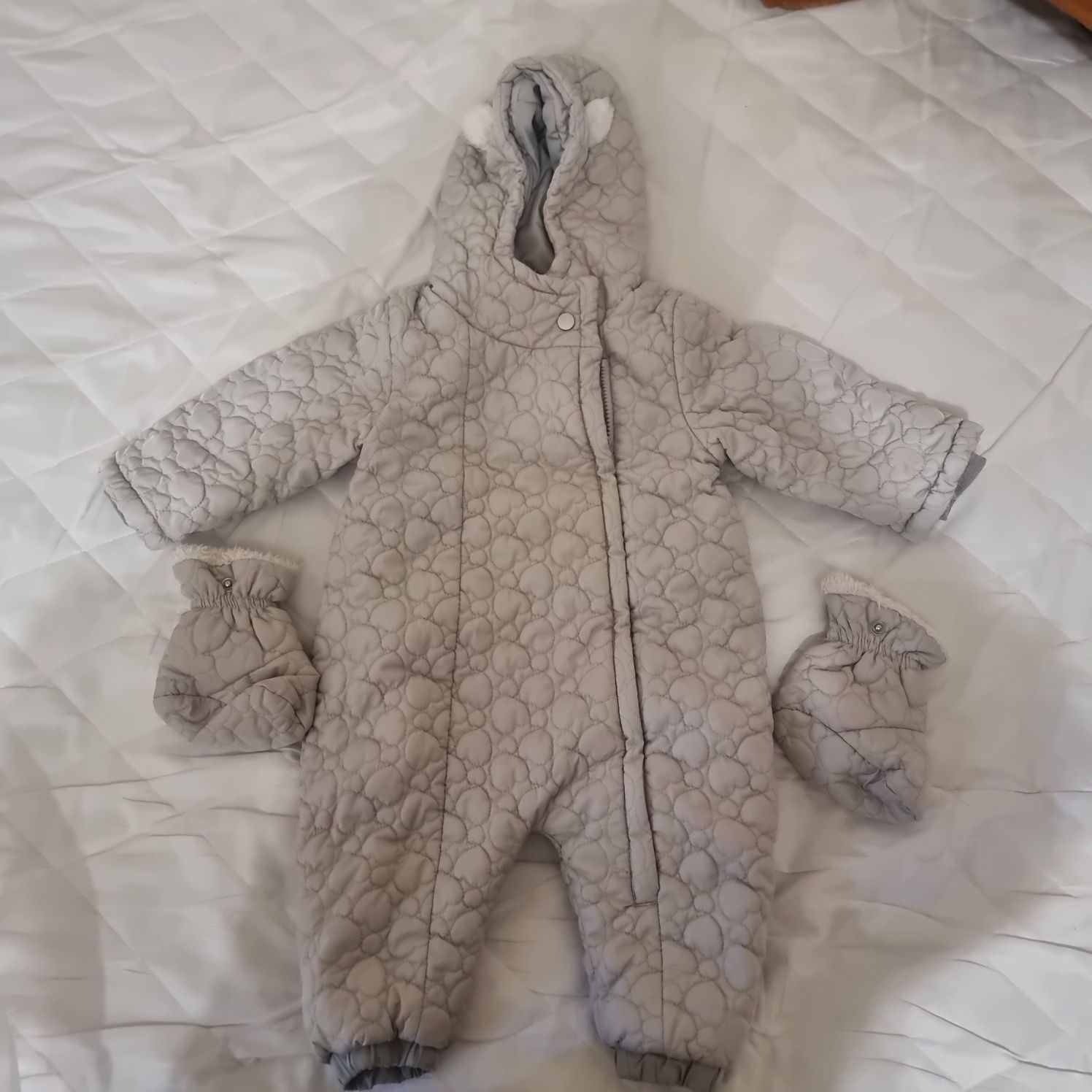 Продам детские вещи