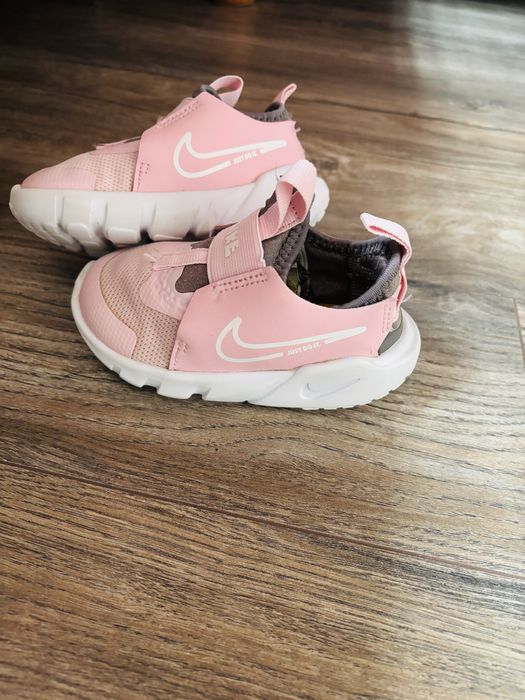 Маратонки nike flex 22 номер
