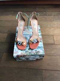 Оригинални обувки с токчета Valentino