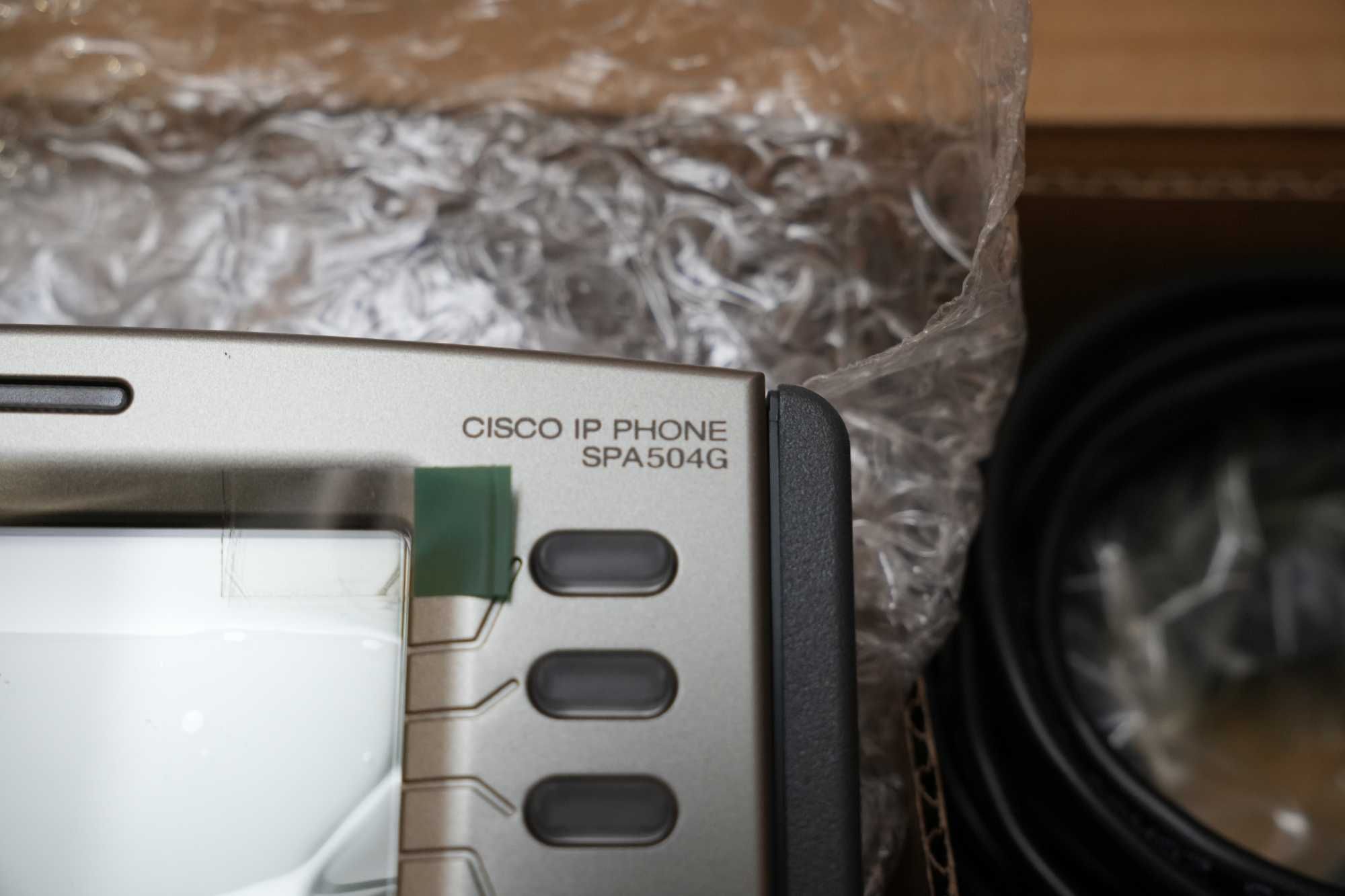 Продавам IP телефон Cisco SPA504G - нов