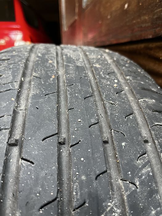 Гуми CONTINENTAL 215/60R16 95H EcoContact 6