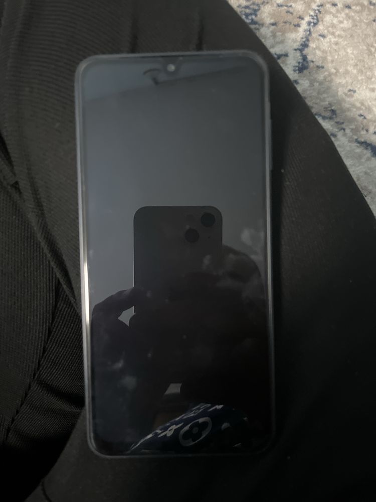 Samsung A 16 sotiladi srochna