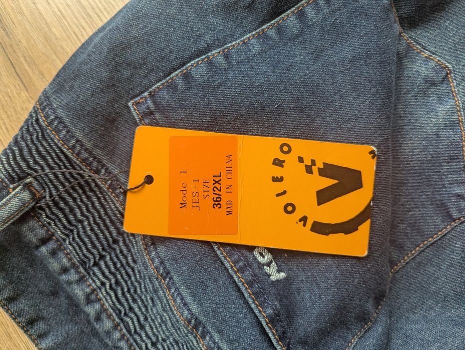 Мъжки дънки. Нови