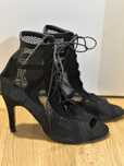 Pantofi de dans 40