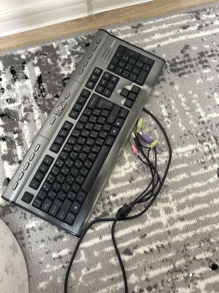 Многофункциональная Клавиатура A4Tech KLS-7MUU USB