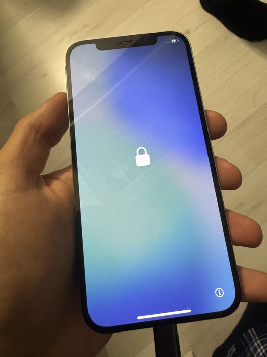 Iphone 12 pentru piese