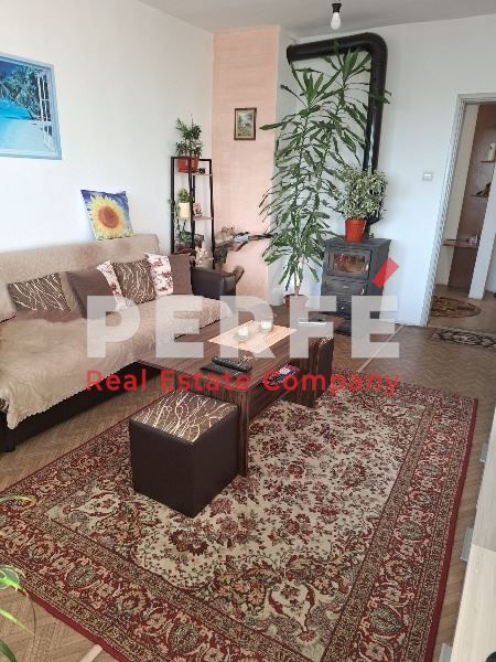 Продава се Четиристаен апартамент в Айтос - 100 кв.м за 749 €/кв.м - Снимка #2