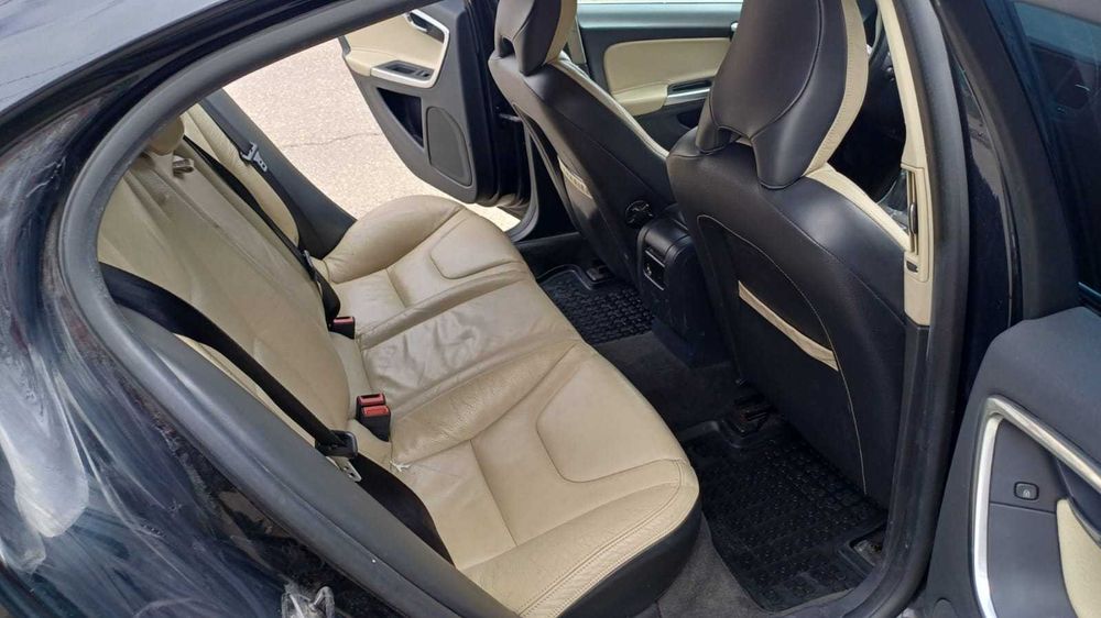 VOLVO S60 an fabricatie 2011