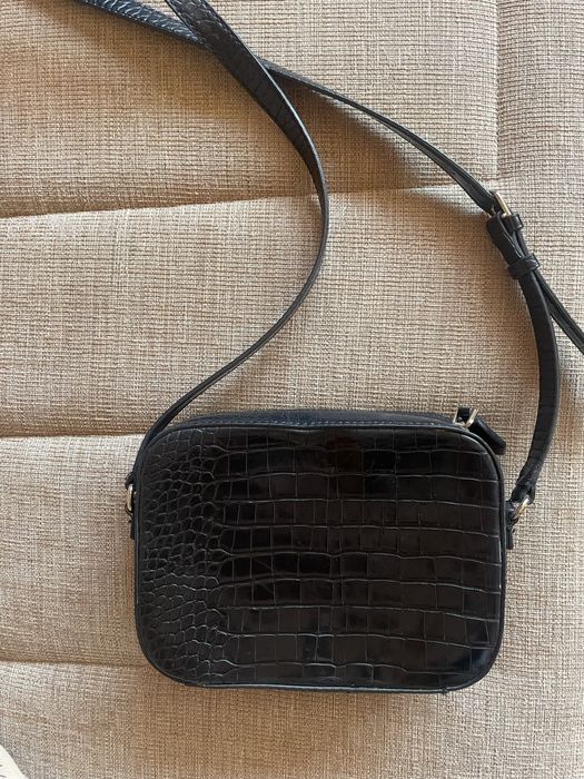 оригинална чанта Guess