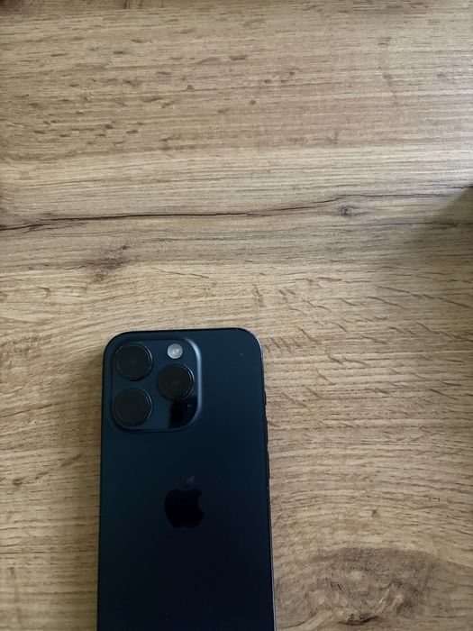 iPhone 15 pro 128 GB