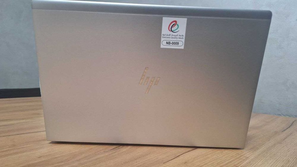 Срочно продается Ноутбук HP elite book сенсор идеальном состоянии