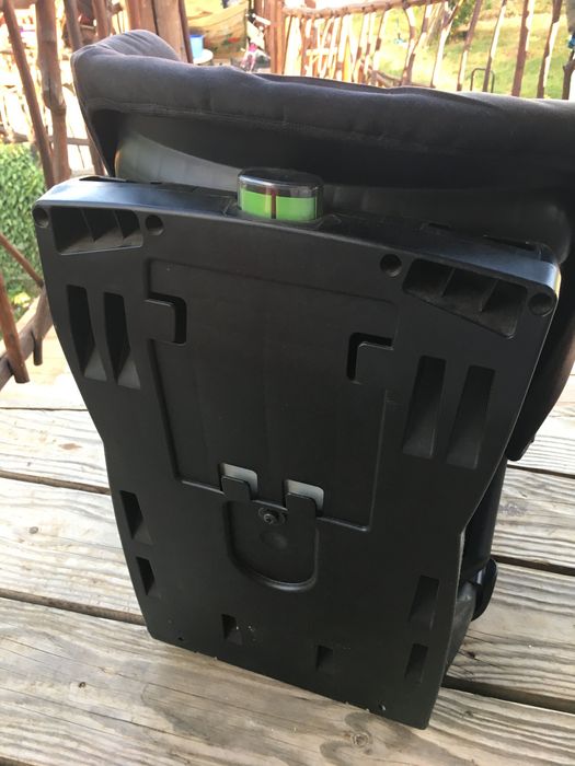 столче за кола Maxi Cosi, модел Axiss