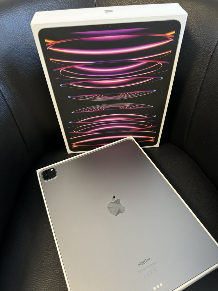 Ipad Pro 12.9 (M2) 6th Gen / 128 GB / Space Gray