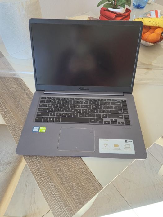 Laptop Asus VIVOBOOK, Intel Core I7-8550U,8GB Ram, SSD 512GB,impecabil