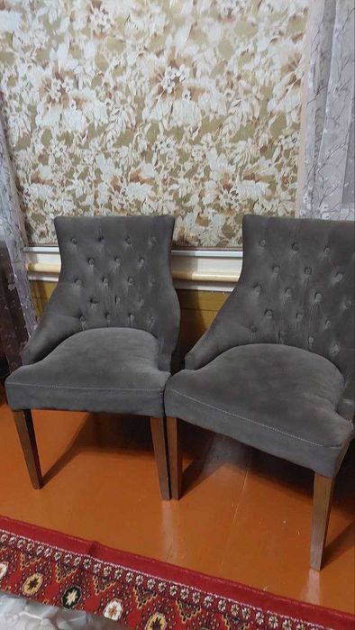 Divan 2ta kreslosi bilan