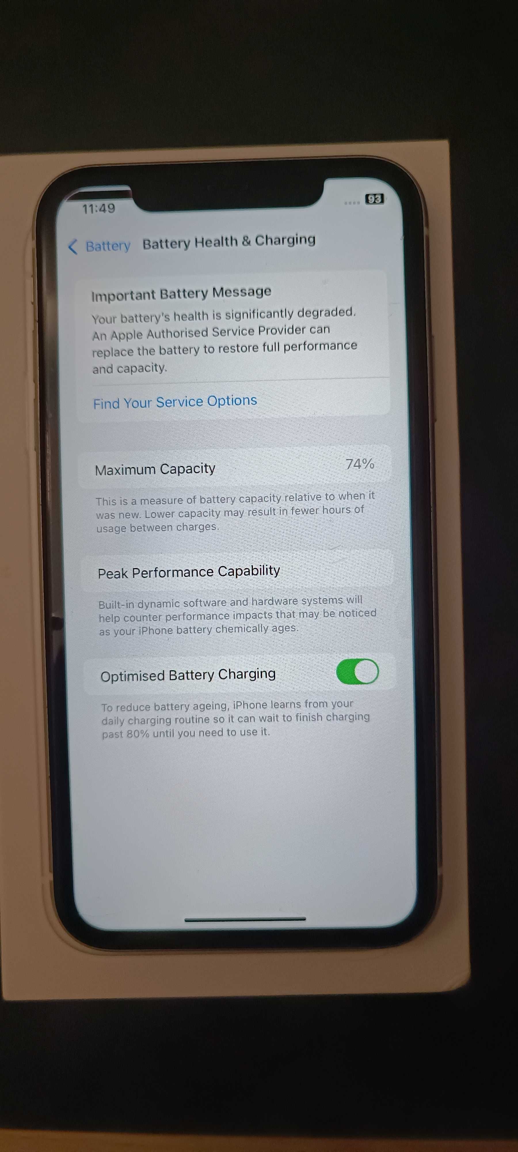 iPhone 11 64GB White