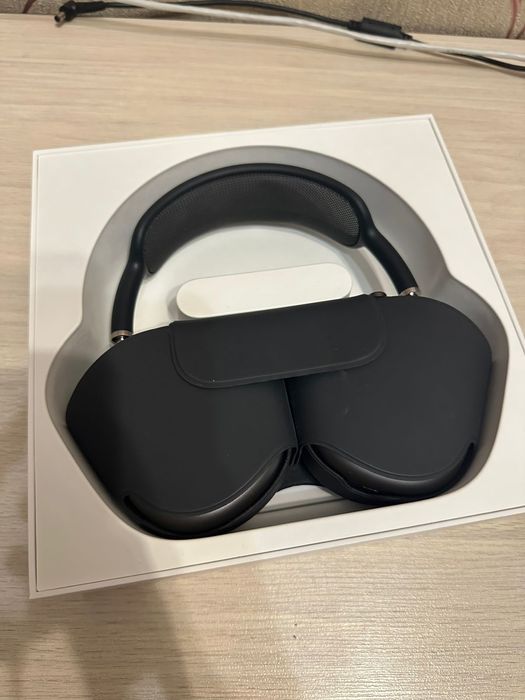 Air pods max  состояние как новое