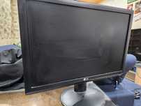 LG Монитор 19 inch