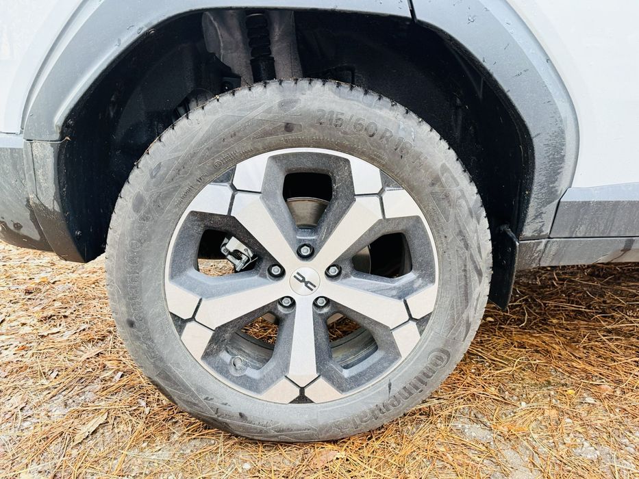 Vand anvelope Continentat vara 215 60 R18 dot 2025