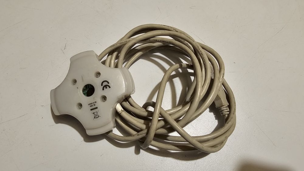 2 hub-uri usb pc