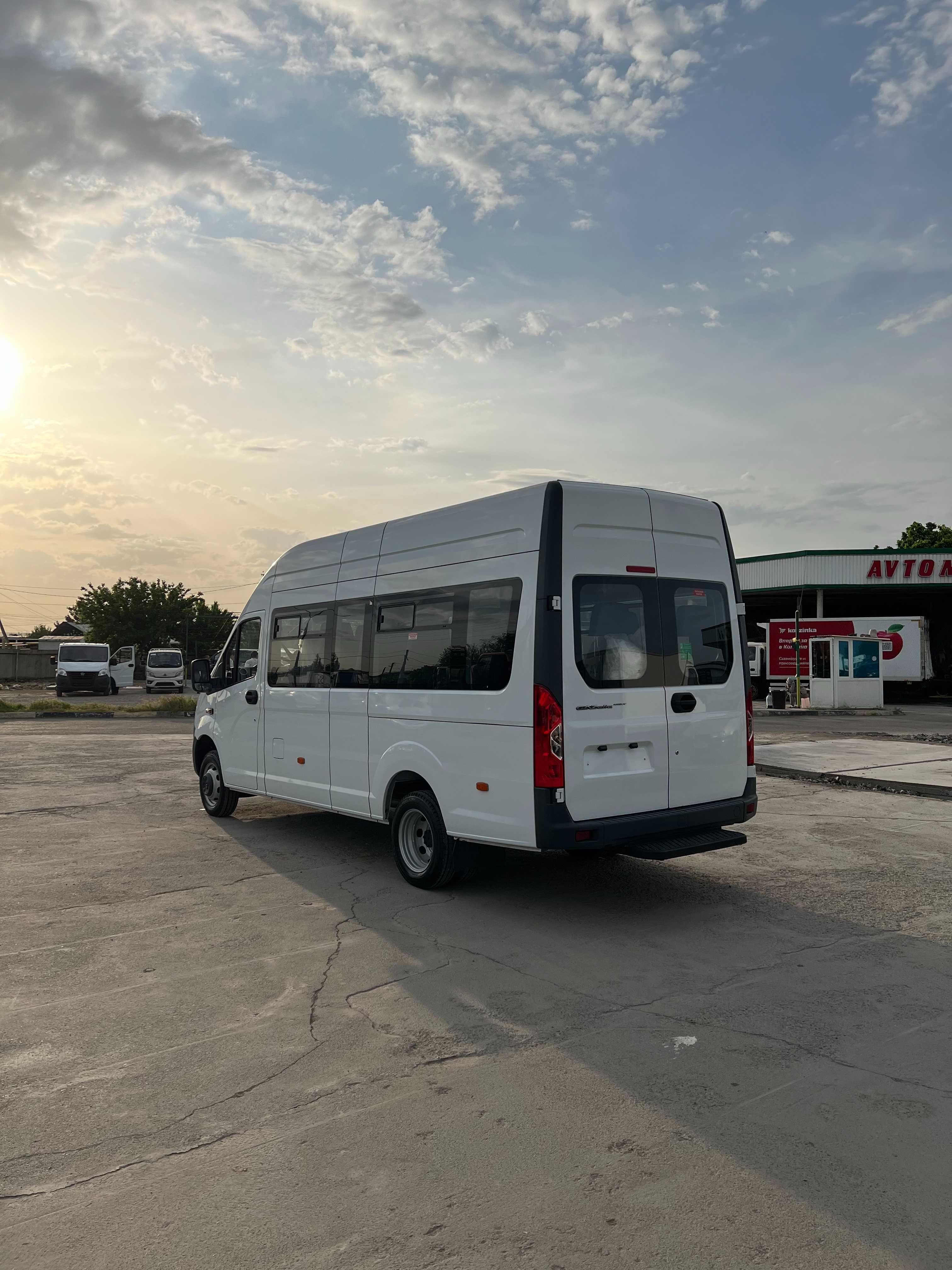 Газель 2024 Таййор 17 мест kredit 20% bilan jac sunray orniga sprinter