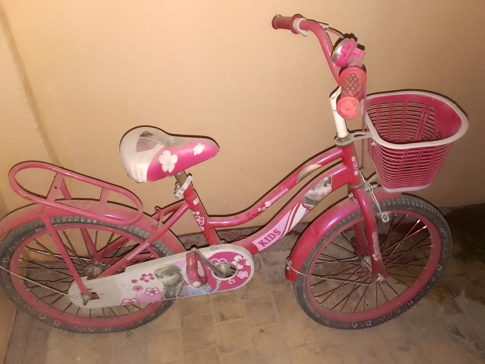 Velosiped sotiladi