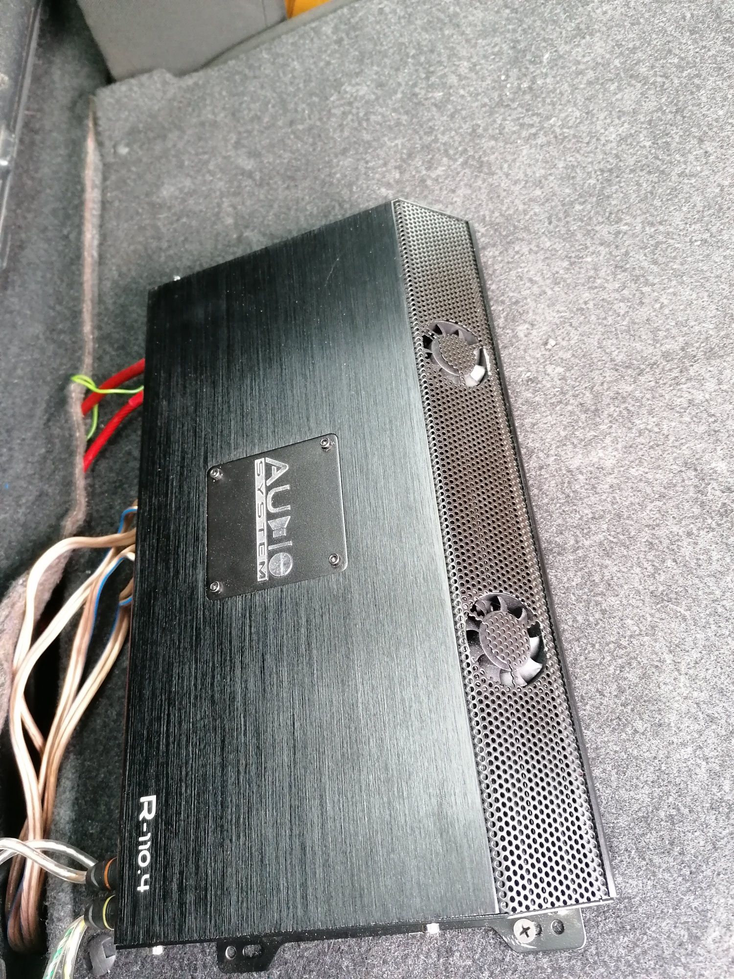 Amplificator Stație auto Audio System R110. 4 nu Gladen Jbl Alpine JL