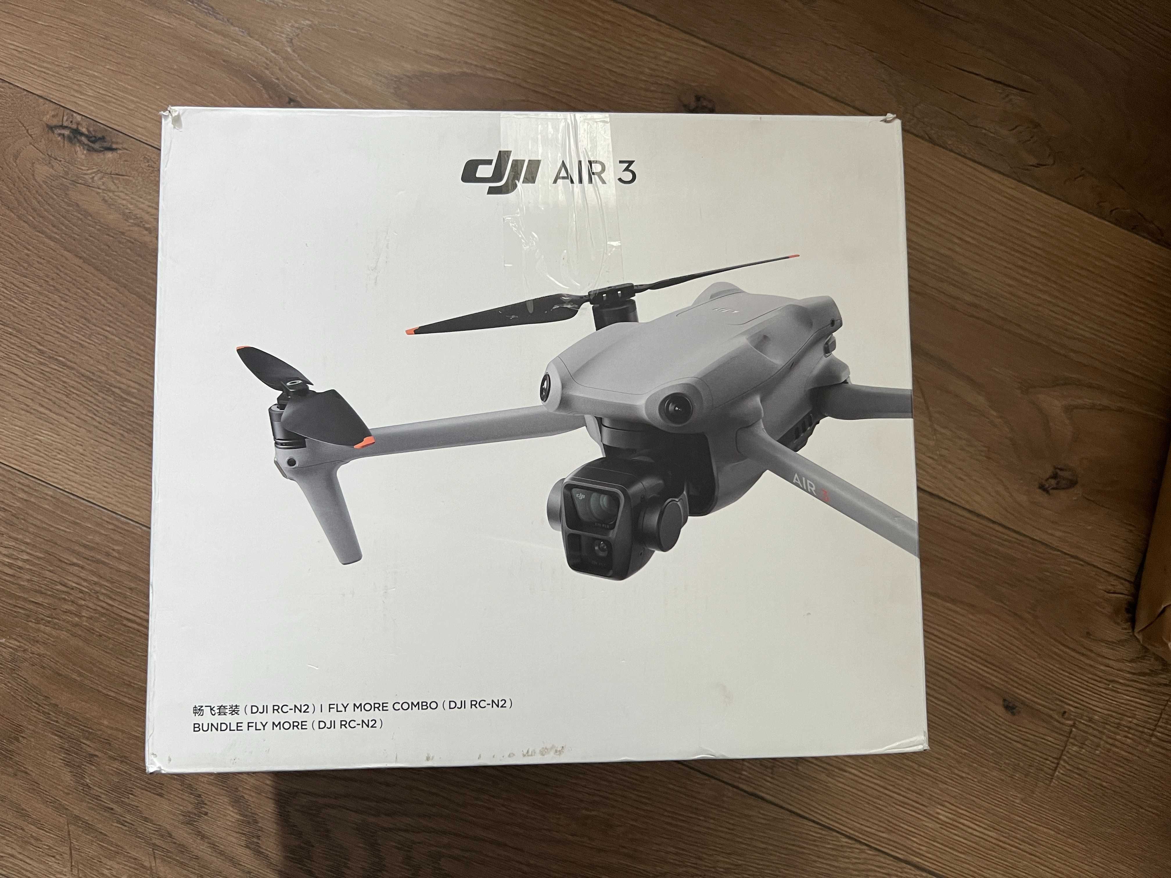 DJI Air 3 - Fly More Combo