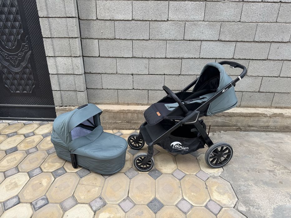 Коляска 3/1 продам