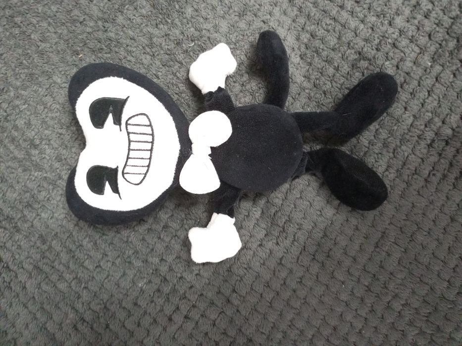 Продам мягкую игрушку Бенди