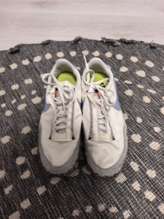 Дамски маратонки Nike