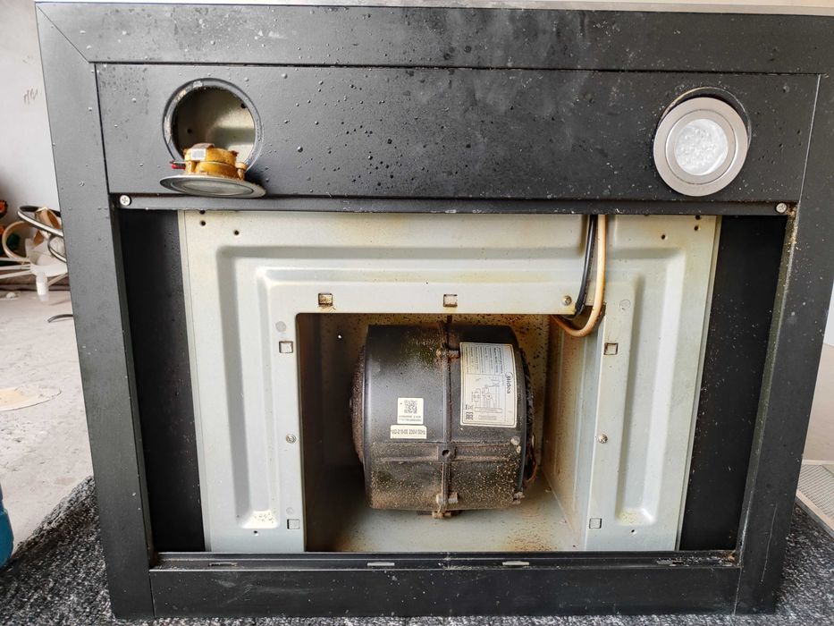 Ремонт кухонный вытяжки любой сложности профессионально исправим