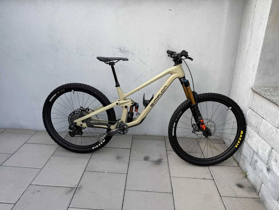 Bicicletă Simplon carbon