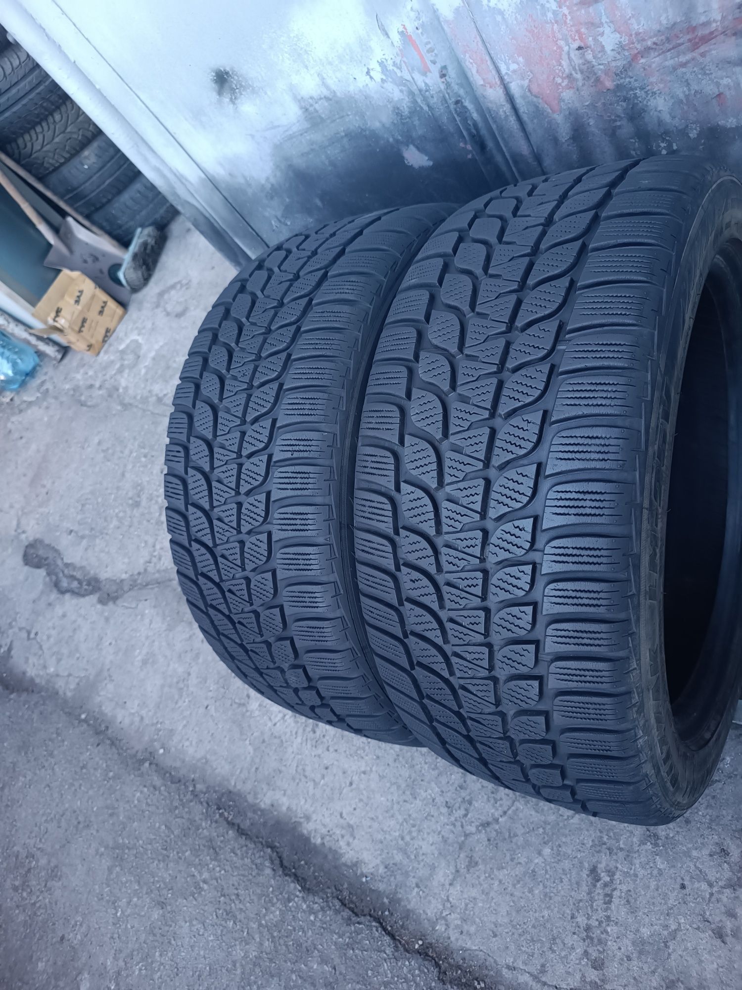245/45/17 Bridgestone