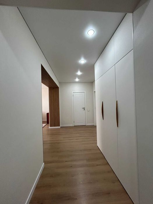 Продажа 3-х комнатной квартиры в центре города