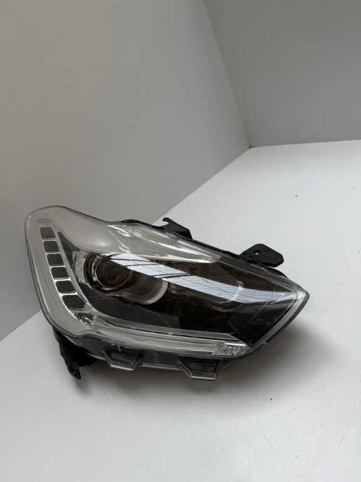 Far Dreapta Citroen DS5 2011 2012 2013 2014 2015 Cod 9802086580