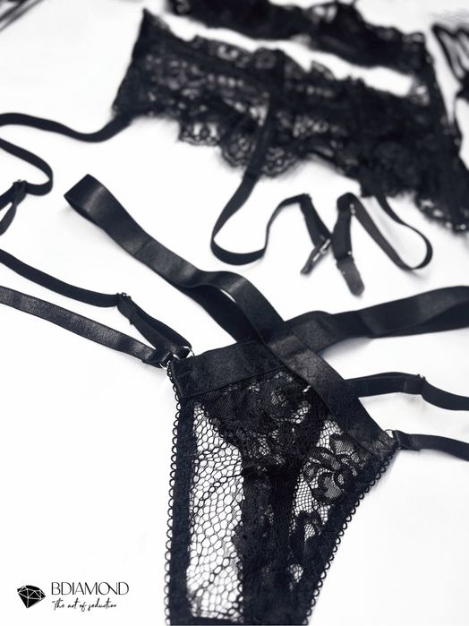 Lenjerie intima femei - Seductive Silhouette
