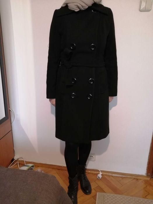 Vănd palton de damă,negru