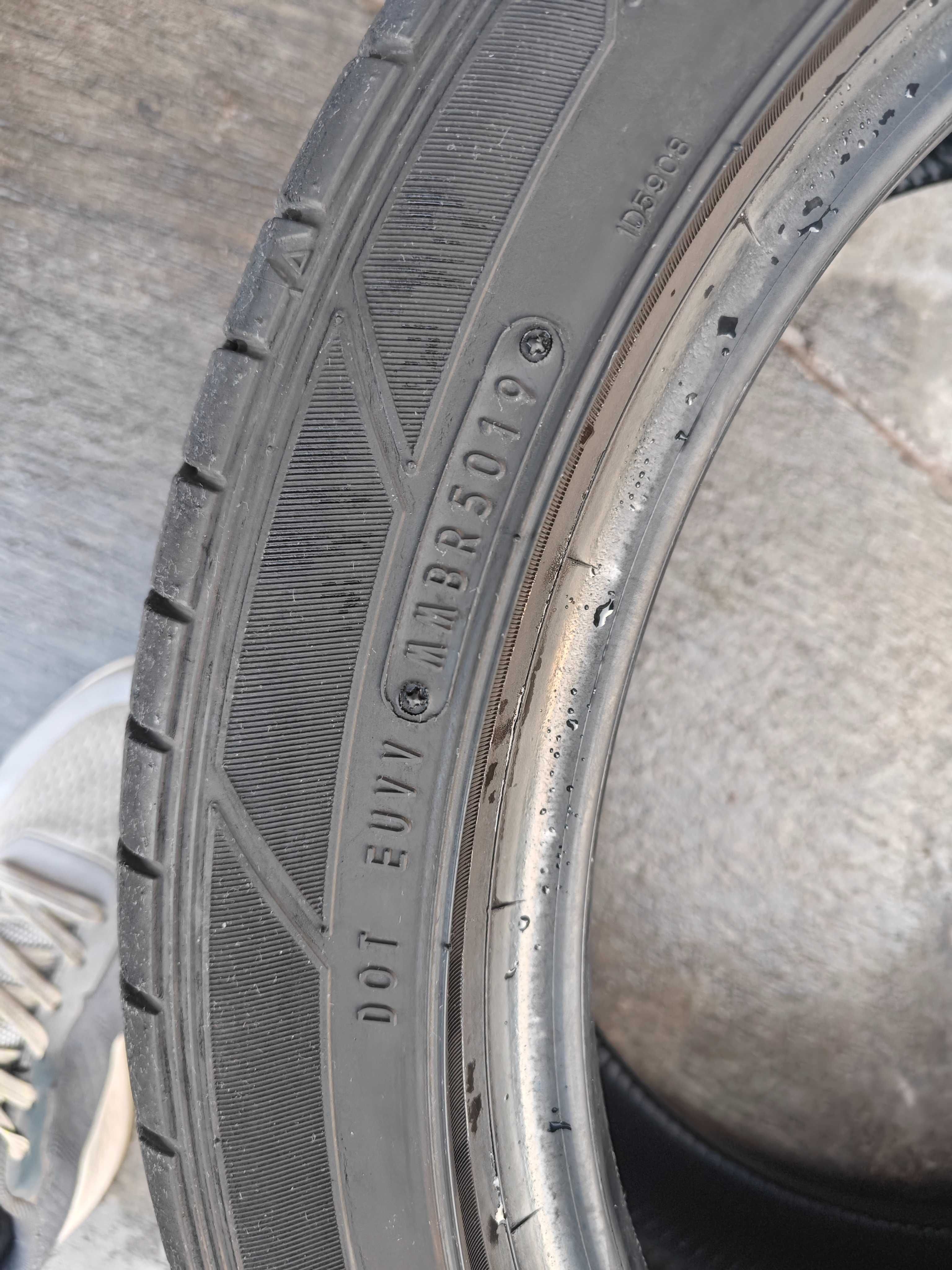 Спешно !!! DUNLOP Sport Maxx XL Y 4бр летни Гуми 235 45 18