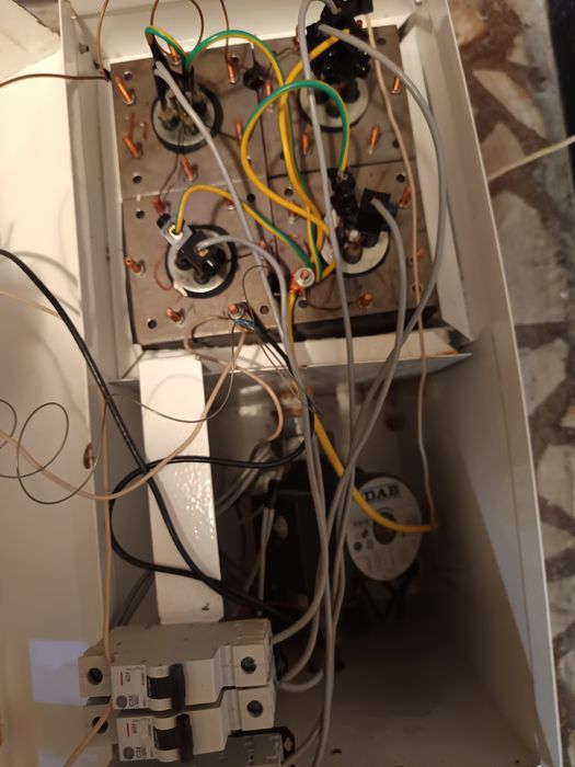 Електрически котел трифазен