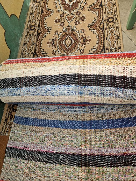 Covor țesut la război