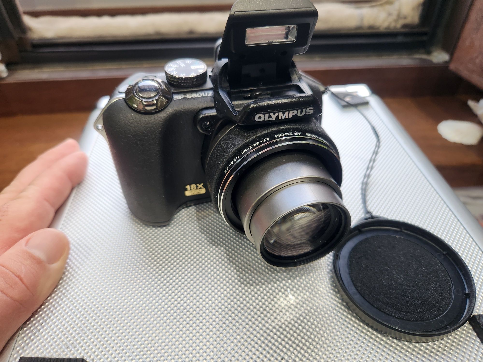 Olympus SP-560 UZ