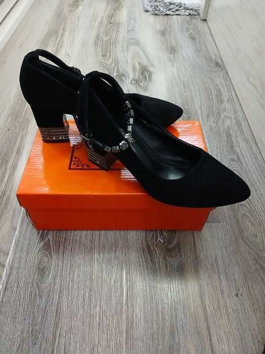 Аеллар оек кийми