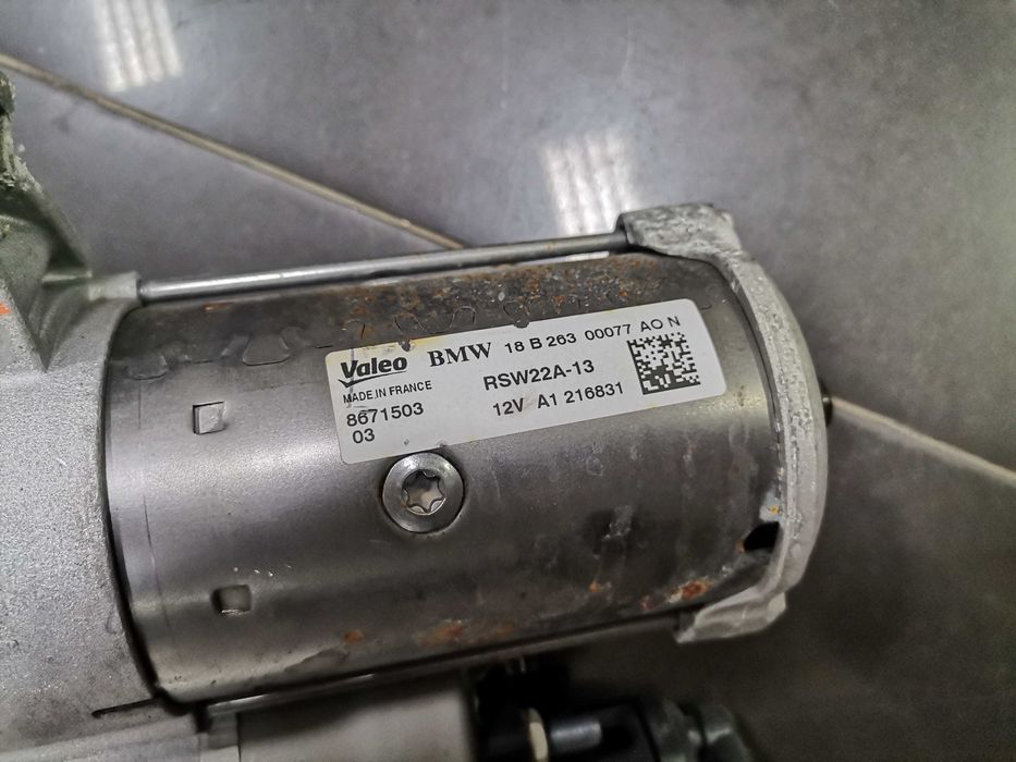 OE Стартер BMW G20 G21 G22 G26 X3 G01 X4 G02 5 G30 G31 /8671503
